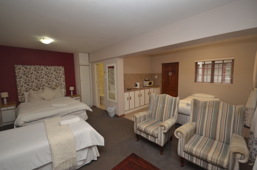 9 Bedroom Property for Sale in Nahoon Eastern Cape